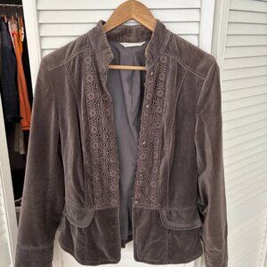 Grey velvet jacket with embroidered lace